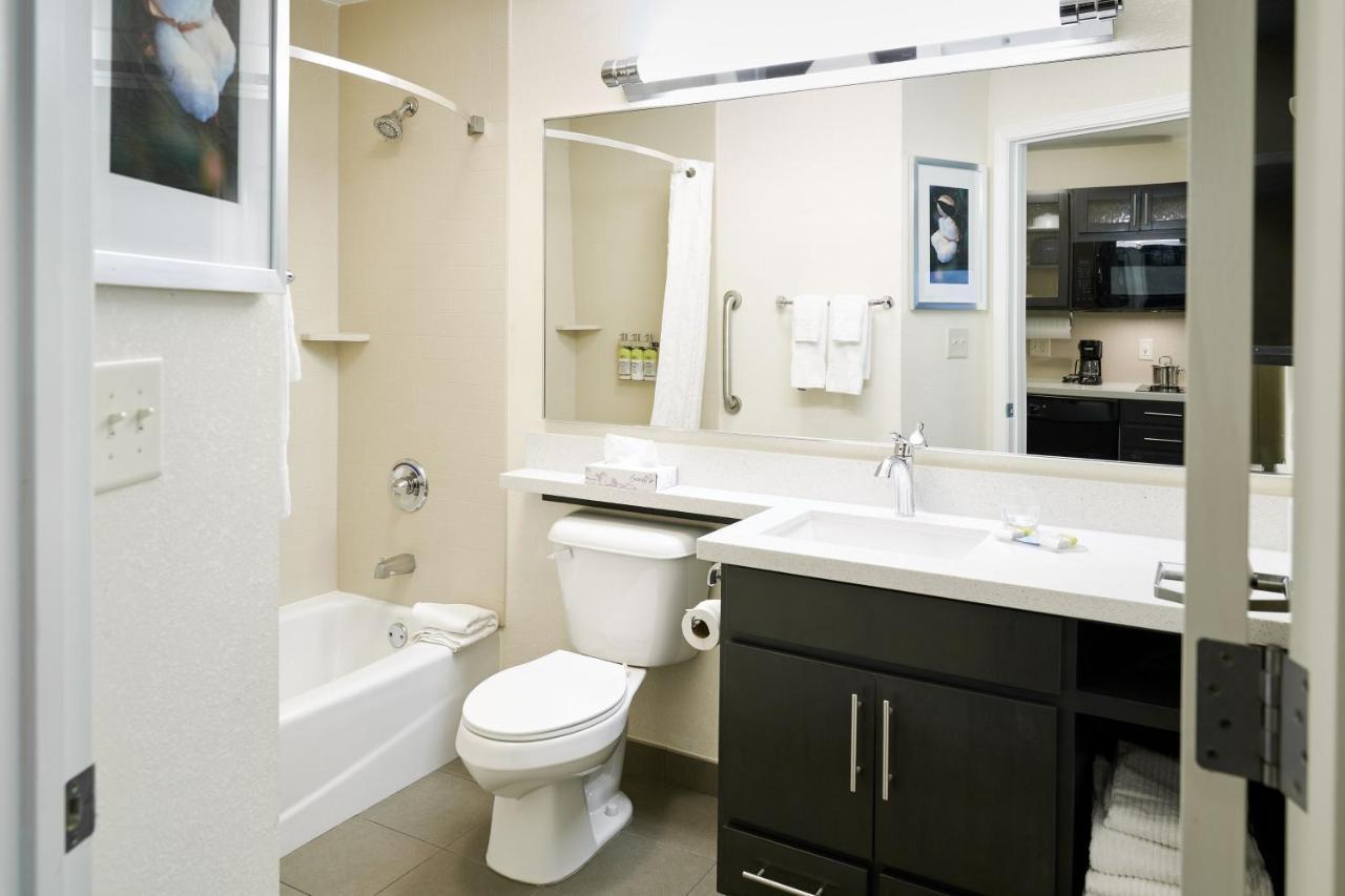Candlewood Suites Midland By Ihg Eksteriør bilde