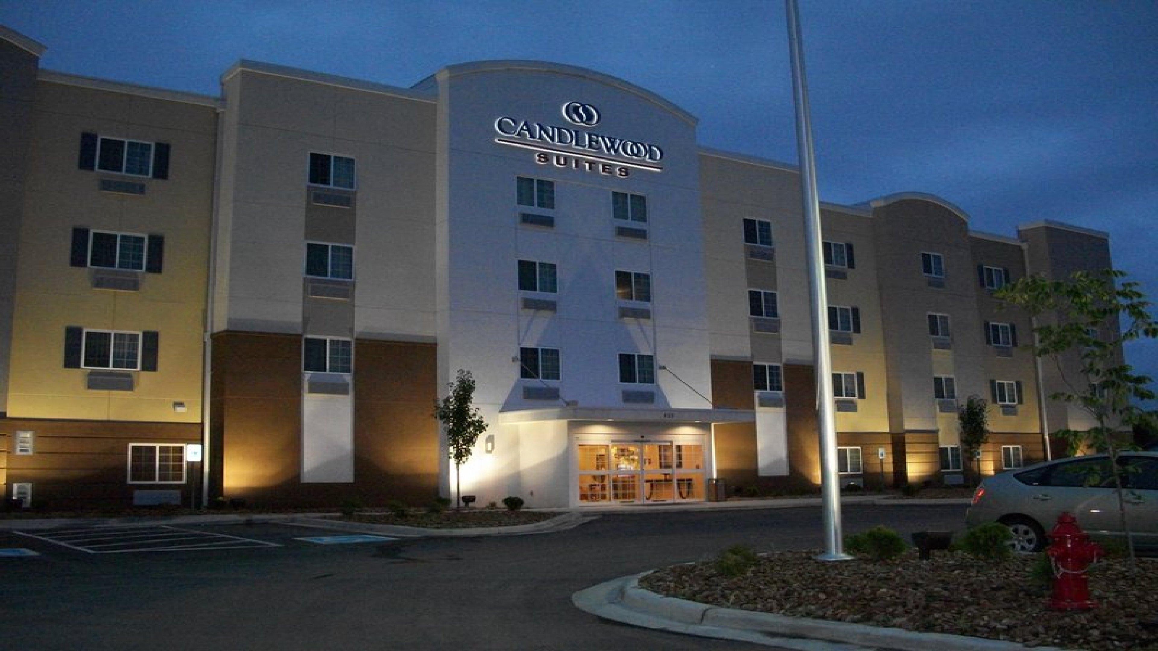 Candlewood Suites Midland By Ihg Eksteriør bilde