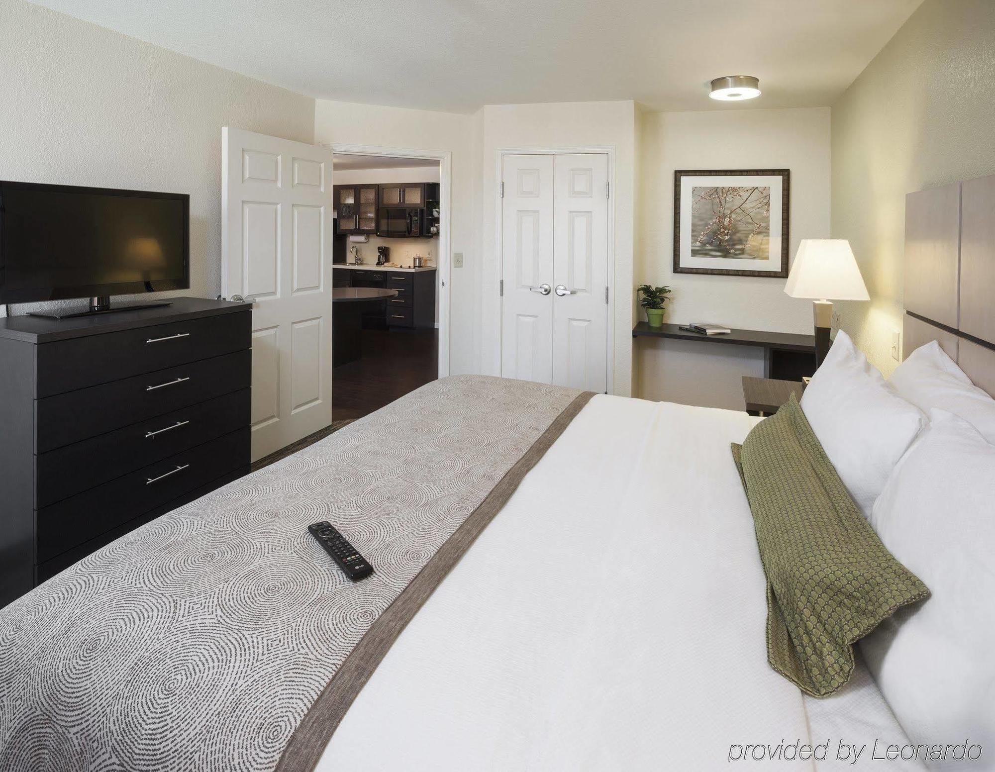Candlewood Suites Midland By Ihg Eksteriør bilde